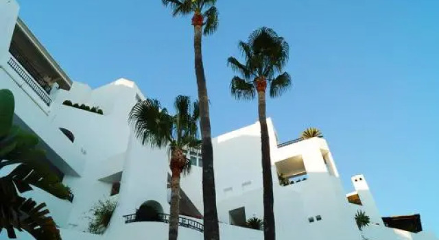Castillo San Carlos Luxury Seafront Residence, Забронировать Апартаменты/квартира Отели Торремолинос с парковкой, рядом с Культурный центр им. Пабло Руиса Пикассо, Парковка