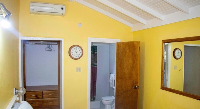 Momsplace Guesthouse, Boek Hotel SPA-hotels in Westmoreland, SPA