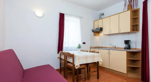 Апартаменты c 1 комнатой с видом на сад Apartments Villa Brioni II