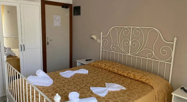 Двухместный номер Standard с балконом Hotel Modenese