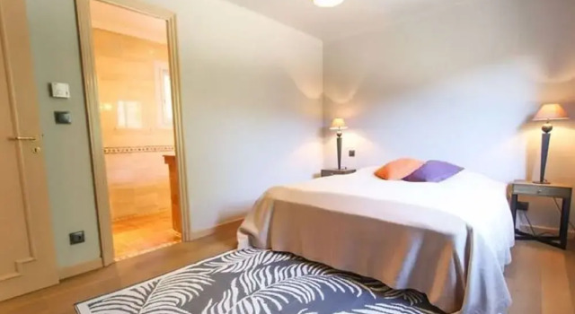 Коттедж Cheerful Holiday Home in Grimaud With Private Pool