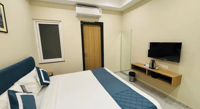 MG Plaza Hotel, Забронировать Отель Отели штата Раджастхана с парковкой, Парковка