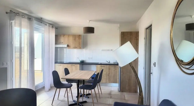 Апартаменты с 2 комнатами Zenao Apparthôtels Villeneuve-lès-Avignon
