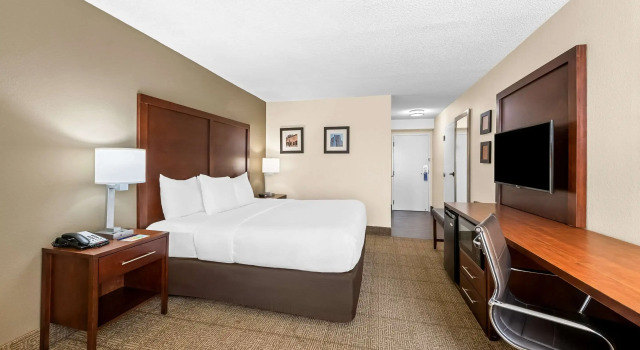 Двухместный номер Standard Comfort Inn & Suites Durham near Duke University