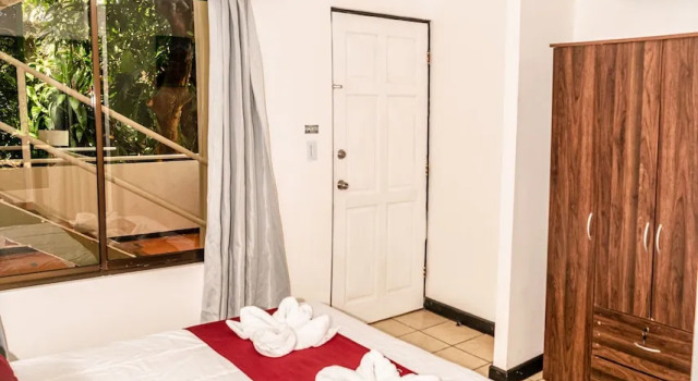 Двухместный номер Standard с балконом Val Hotel