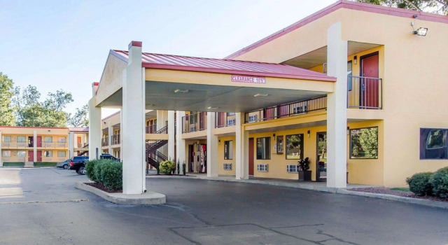 Econo Lodge Lanett, Rezerwuj Mini-hotel Motele w Alabama, Motel