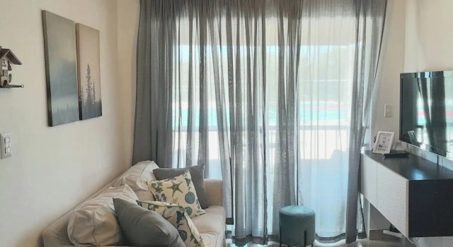 Centric and Cozy Apartment, Book Lejlighed Hoteller i Veron med parkering, Parkering