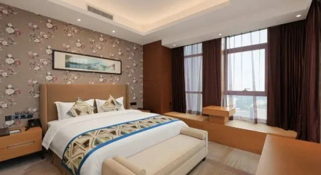 Люкс Business Days Hotel By Wyndham Jilin Railway Station