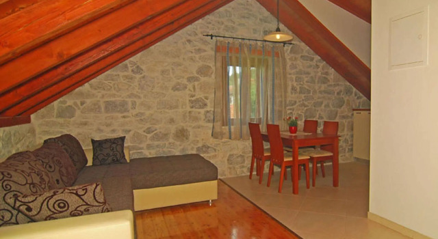 Villa Marino, Rezerwuj Apartament Hotele w Split-Dalmatia County z parkingiem, Parking
