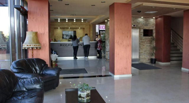 Hotel Angellis, Rezerwuj Hotel Hotele SPA w Timisoara, w pobliżu Millennium Church, SPA