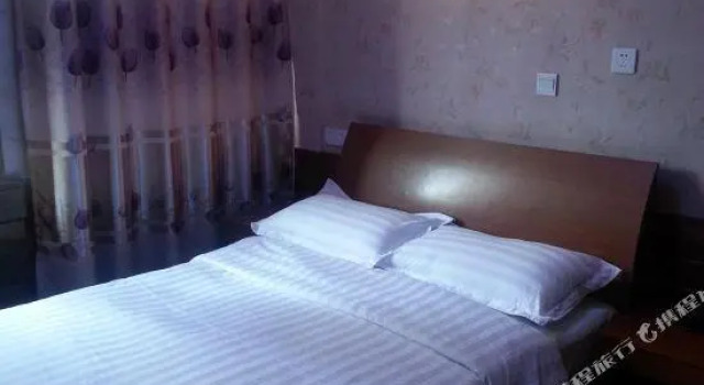 Xiongying Hostel, Varaa Hostelli Shanghai Shanghai