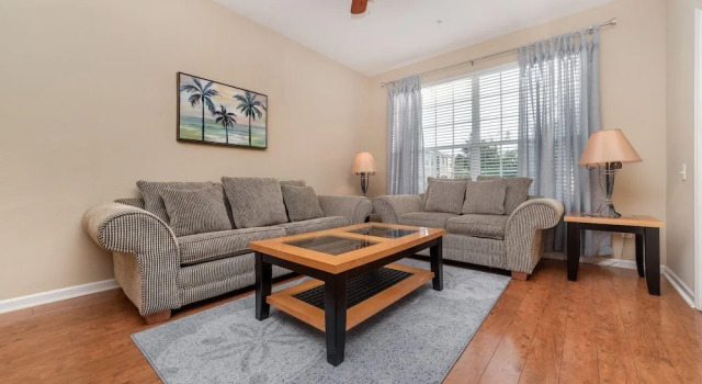 2301 Butterfly Palm Way - 201, Забронировать Отель Отели Фор Корнерз с бассейном, Бассейн