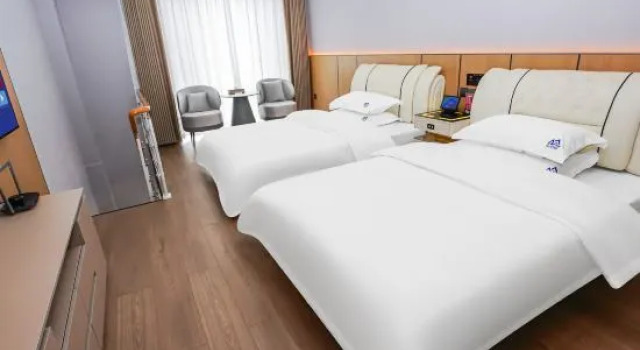 Семейный люкс Дуплекс Qifeng Hotel