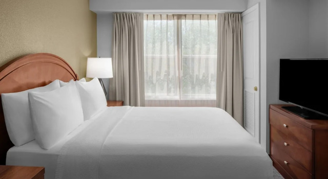 Двухместный люкс Residence Inn Long Island Holtsville