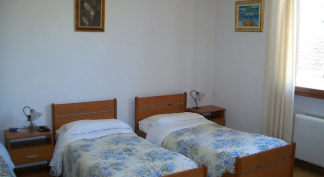 Четырёхместный номер Standard с балконом Locanda La Rotonda