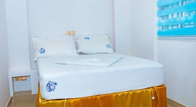 Elu Hotel Diamant, Rezervovat Hotel Hotely v Douala s parkováním, Parkování