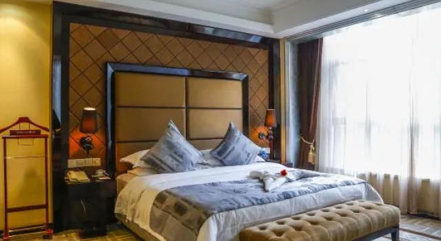 Люкс Business Fengjie Hotel