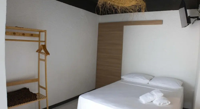 Airport Manini Lodge Studio 8