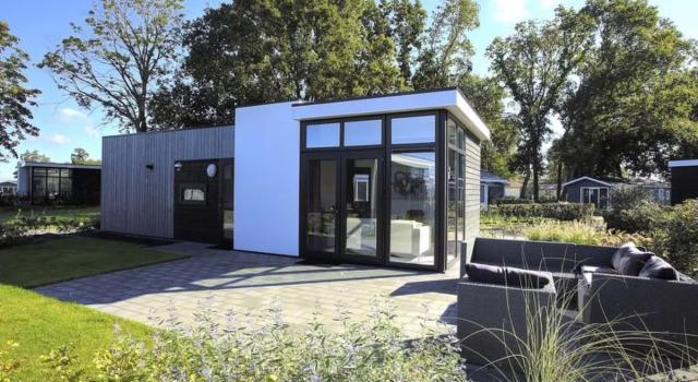 Cube la Mer 4, Забронировать Отель Биддингхёйзен 