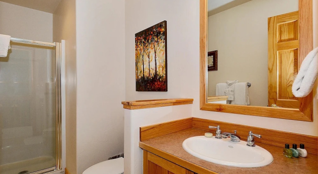 Семейный коттедж с 3 комнатами Slopeside 202 3 Bedroom Holiday Home by Winter Park Lodging Company
