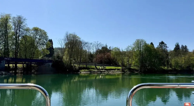 Полулюкс LEscale Royale La Ferté-sous-Jouarre Marne Meaux