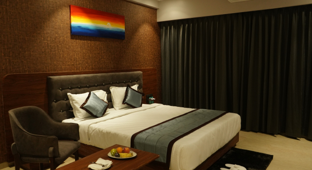 Двухместный номер Deluxe Alaukik Hotel