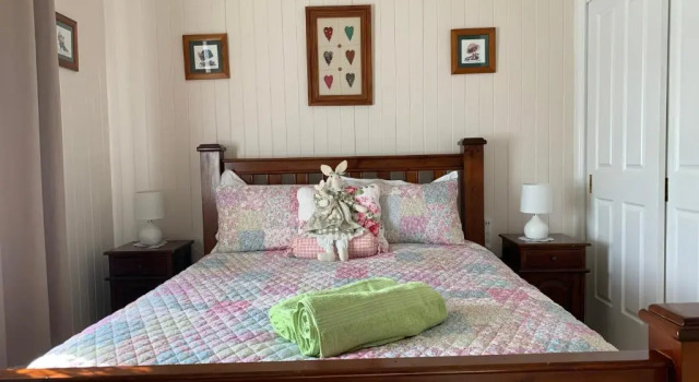 4 soveværelser i hytte Cherry Blossom Cottage