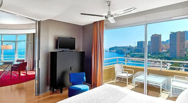 Двухместный люкс Presidential c 1 комнатой с балконом и с видом на море Le Méridien Beach Plaza