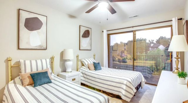 Boat Slip + Pool Access: Lake of the Ozarks Condo