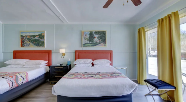 Четырёхместный номер Classic Gold-Inn Hot Springs