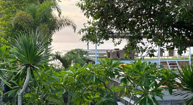 Двухместный номер Standard с видом на сад Villa Cahaya - Ocean, sunset and volcano views, an island hideout