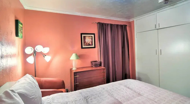 Downtown Anchorage Home, 1 Block to Coastal Trail!, Rezerwuj Hotel Anchorage Alaska