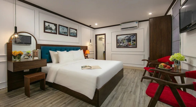 Номер Deluxe Silk Hanoi Moment Hotel & Spa - Hanoi Old Quarter