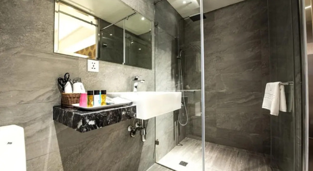 Четырёхместный семейный номер Standard Lucky Apple Hotel