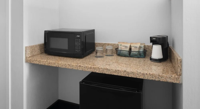 Двухместный номер Standard Цокольный этаж Courtyard by Marriott Phoenix West/Avondale