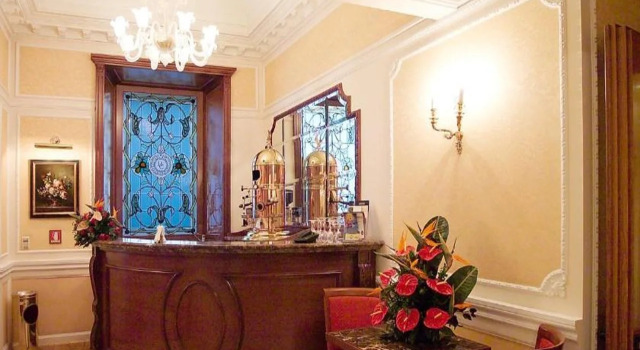 Dei Consoli Vaticano Hotel and Depedance, Забронировать Отель Отели Рима с завтраком, рядом с Собор Святого Петра, Завтраки