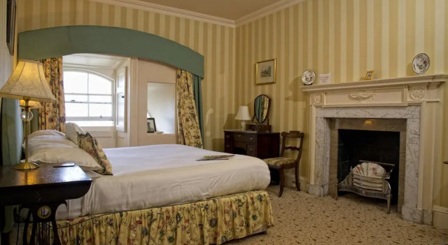 The Eisenhower Hotel at Culzean Castle, Забронировать Отель Киркосвалд 