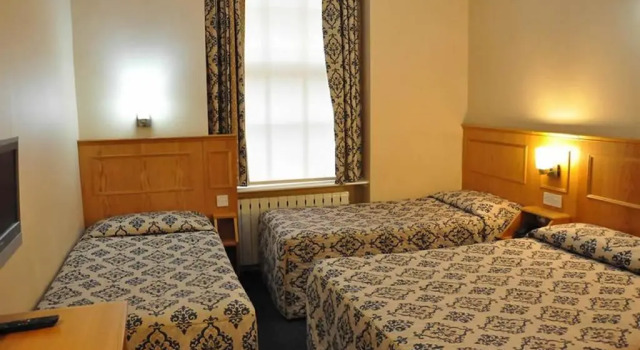 Семейный номер Standard Olympic House Hotel