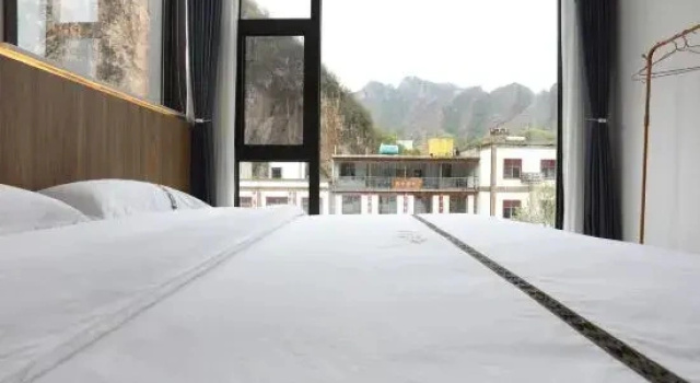 Люкс Deluxe с 3 комнатами Yesanpo Hongyun Homestay