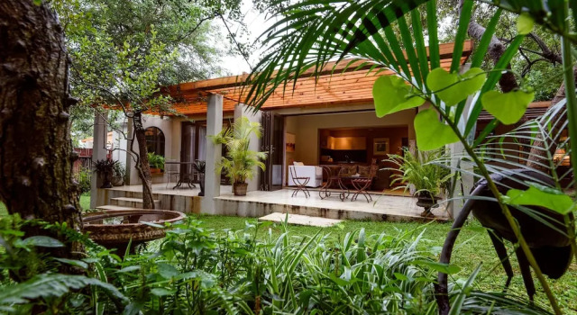 Люкс Khaya Ndlovu Safari Manor