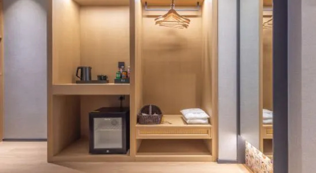 Двухместный люкс Deluxe TRUE GO Hotel (Dongguan Chang'an Diwang Plaza)