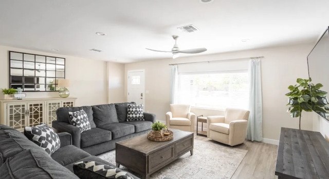 1483n50t 4 Bedroom Home, Забронировать Дом для отпуска Финикс 