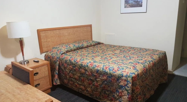 Traveller's Choice Motel, Varaa Motelli Windsor 