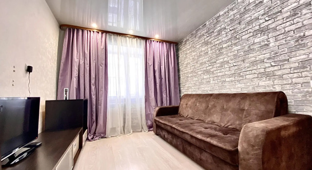 FlatRoom on Lenin Street 15B, Prenota Appartamento Berdsk Novosibirsk Region