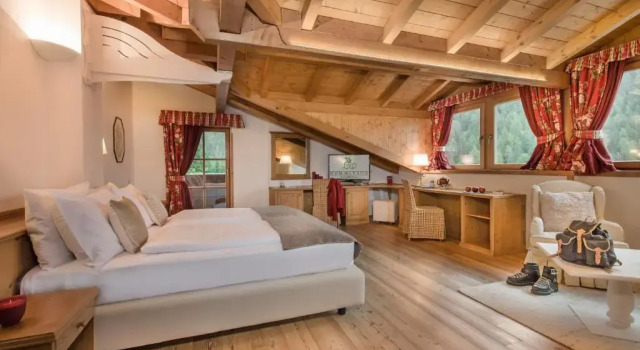 Полулюкс Biohotel Hermitage
