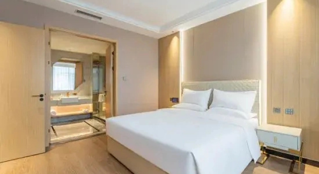 Двухместный люкс Superior CHEERMAY Hotel (Changchun Motian Huolicheng Huizhan Zhongxin)