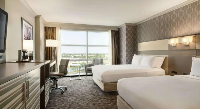Четырёхместный номер Standard Hilton Melbourne, FL