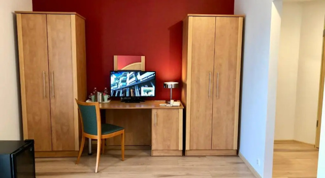 Номер Deluxe Semiramis Business Hotel
