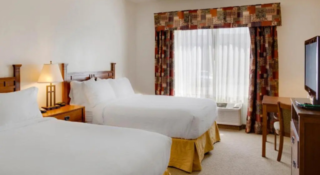 Четырёхместный номер Standard Quality Inn & Suites Bethany - Oklahoma City West