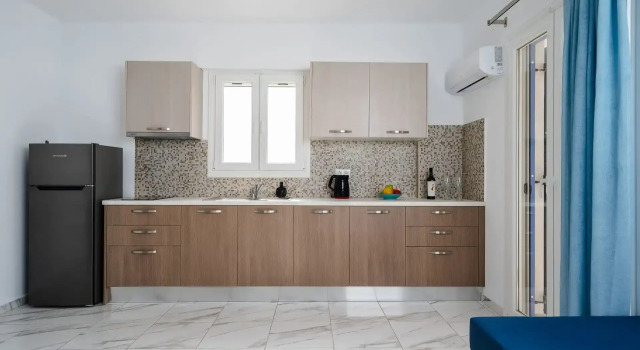 Апартаменты Deluxe с балконом и с видом на море Evripus Suites